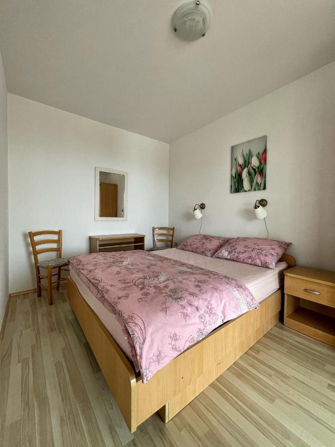Apartmani Nada Primošten Exteriör bild