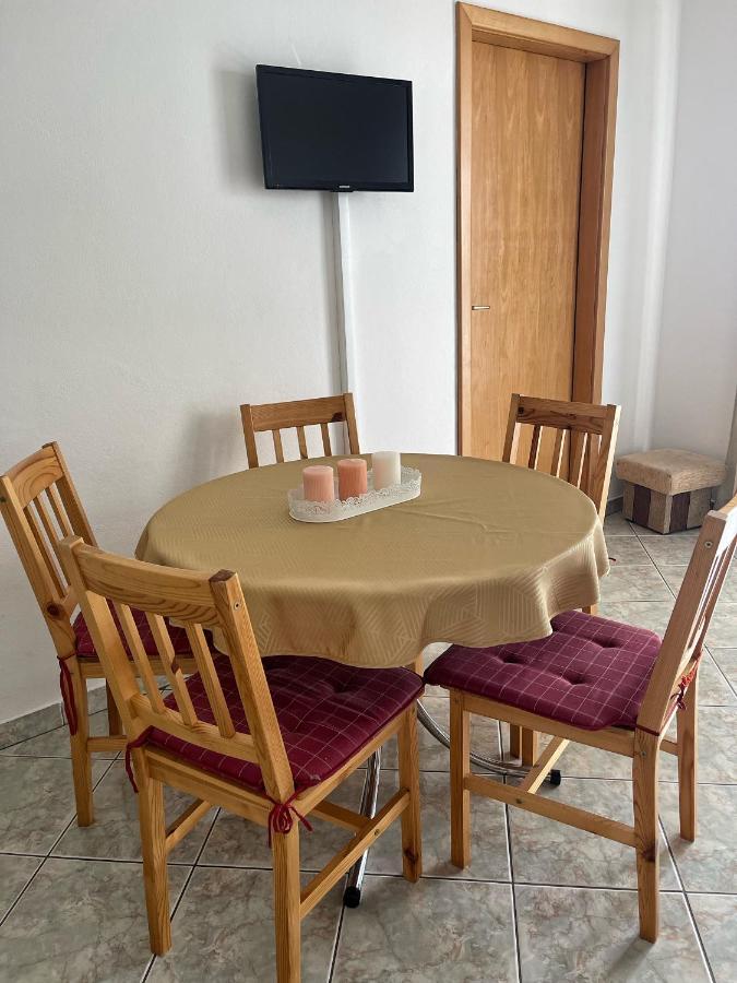 Apartmani Nada Primošten Exteriör bild