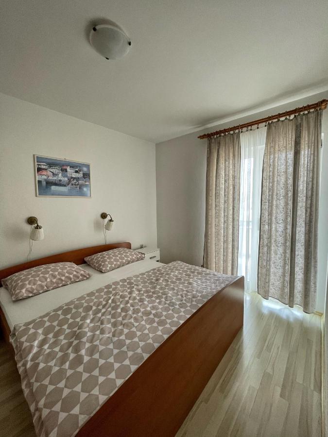 Apartmani Nada Primošten Exteriör bild