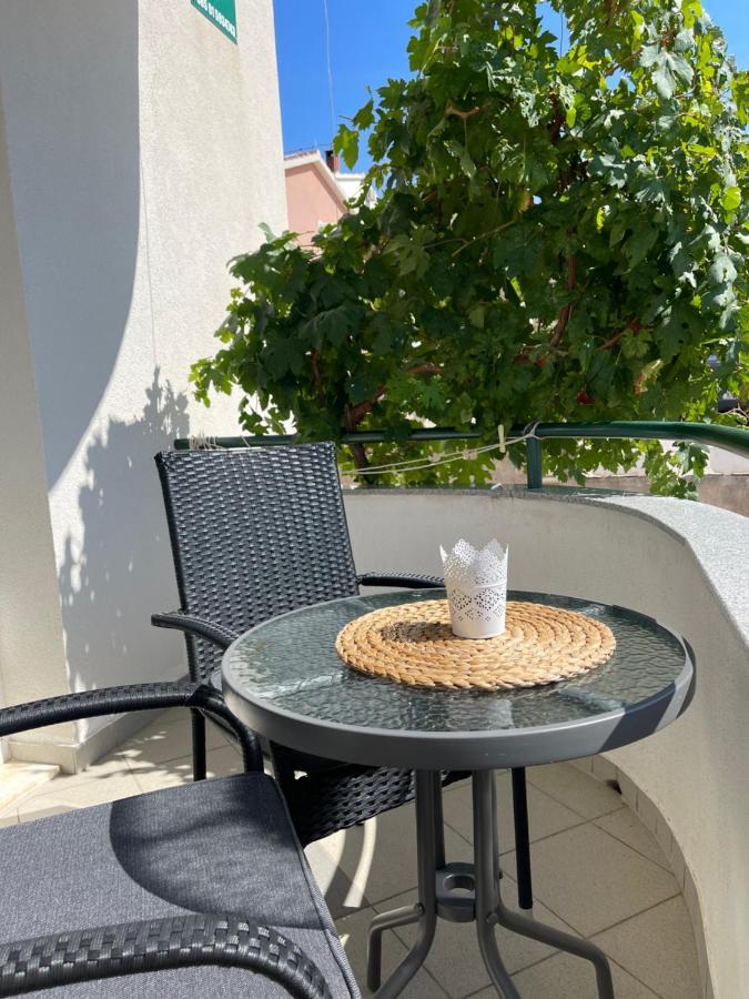 Apartmani Nada Primošten Exteriör bild