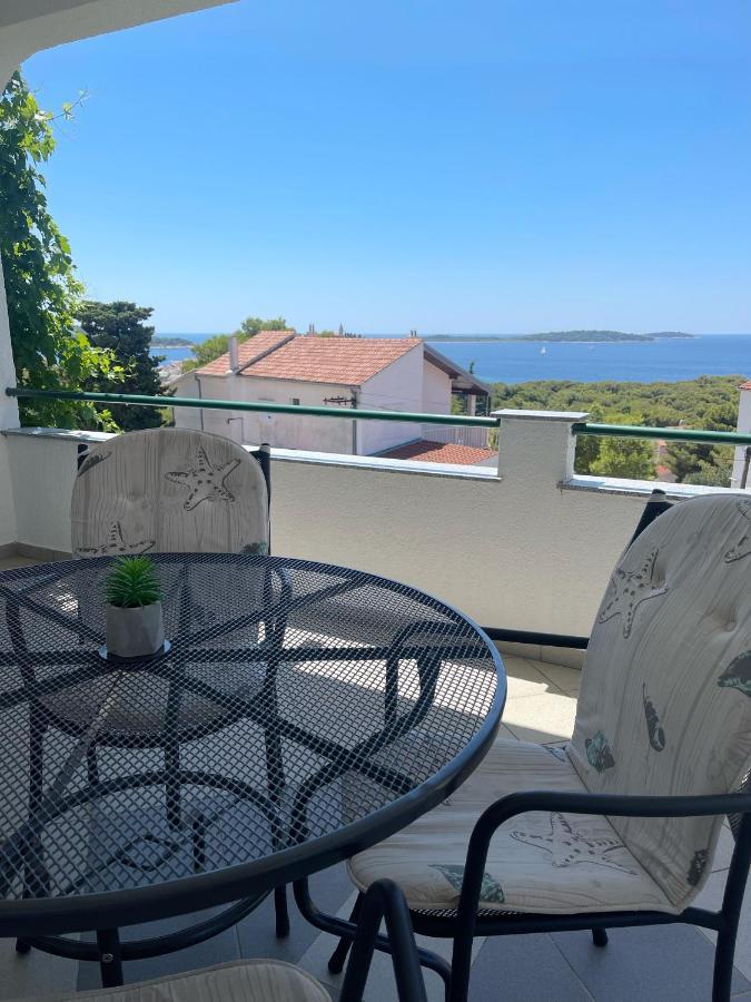 Apartmani Nada Primošten Exteriör bild
