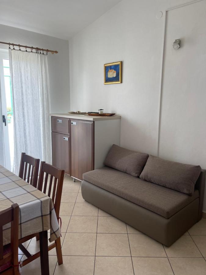 Apartmani Nada Primošten Exteriör bild
