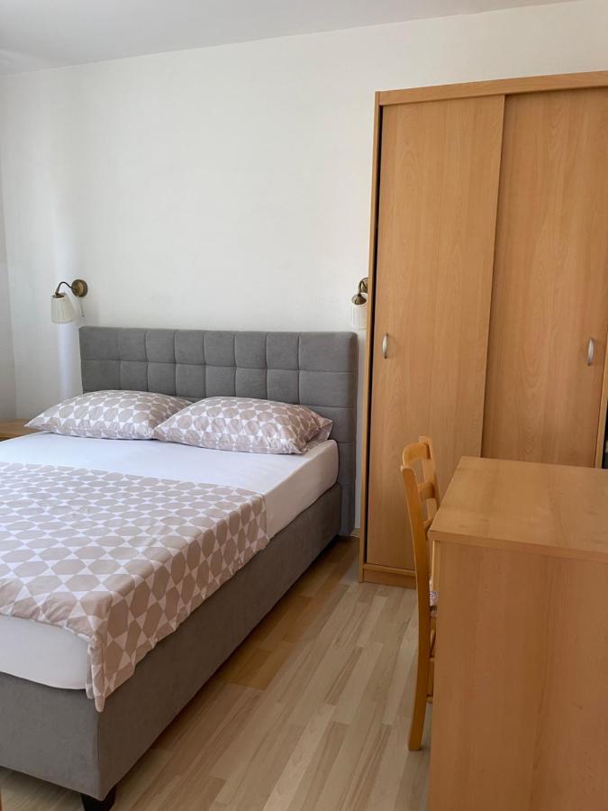Apartmani Nada Primošten Exteriör bild